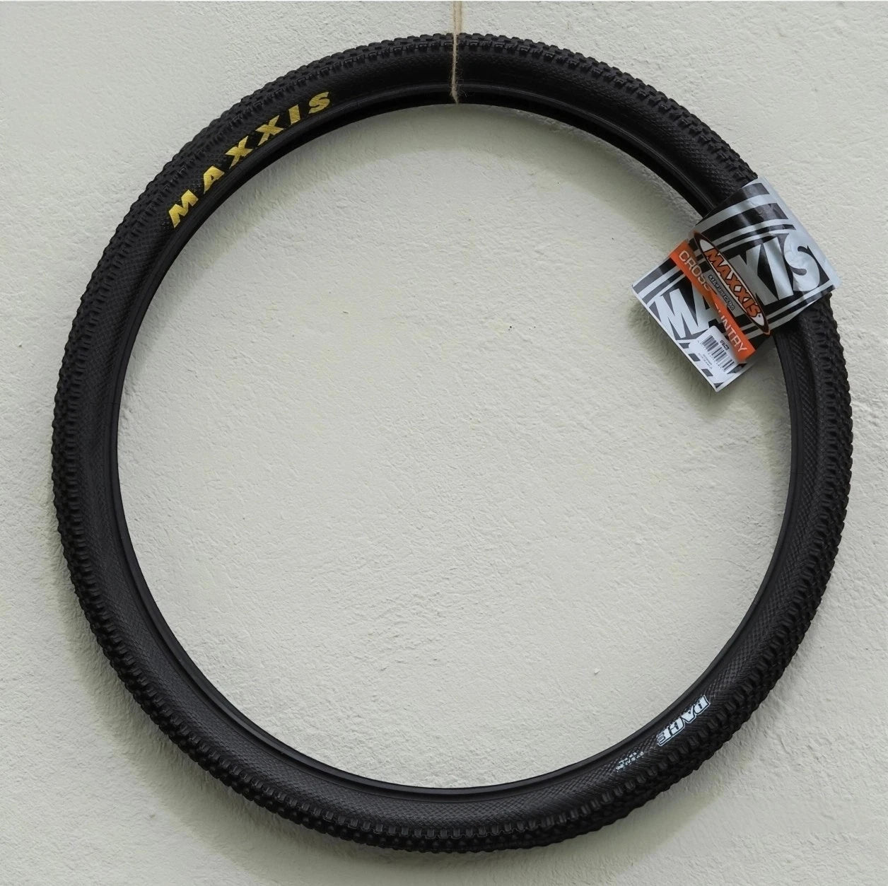 Maxxis M333 27.5x2.1 size label